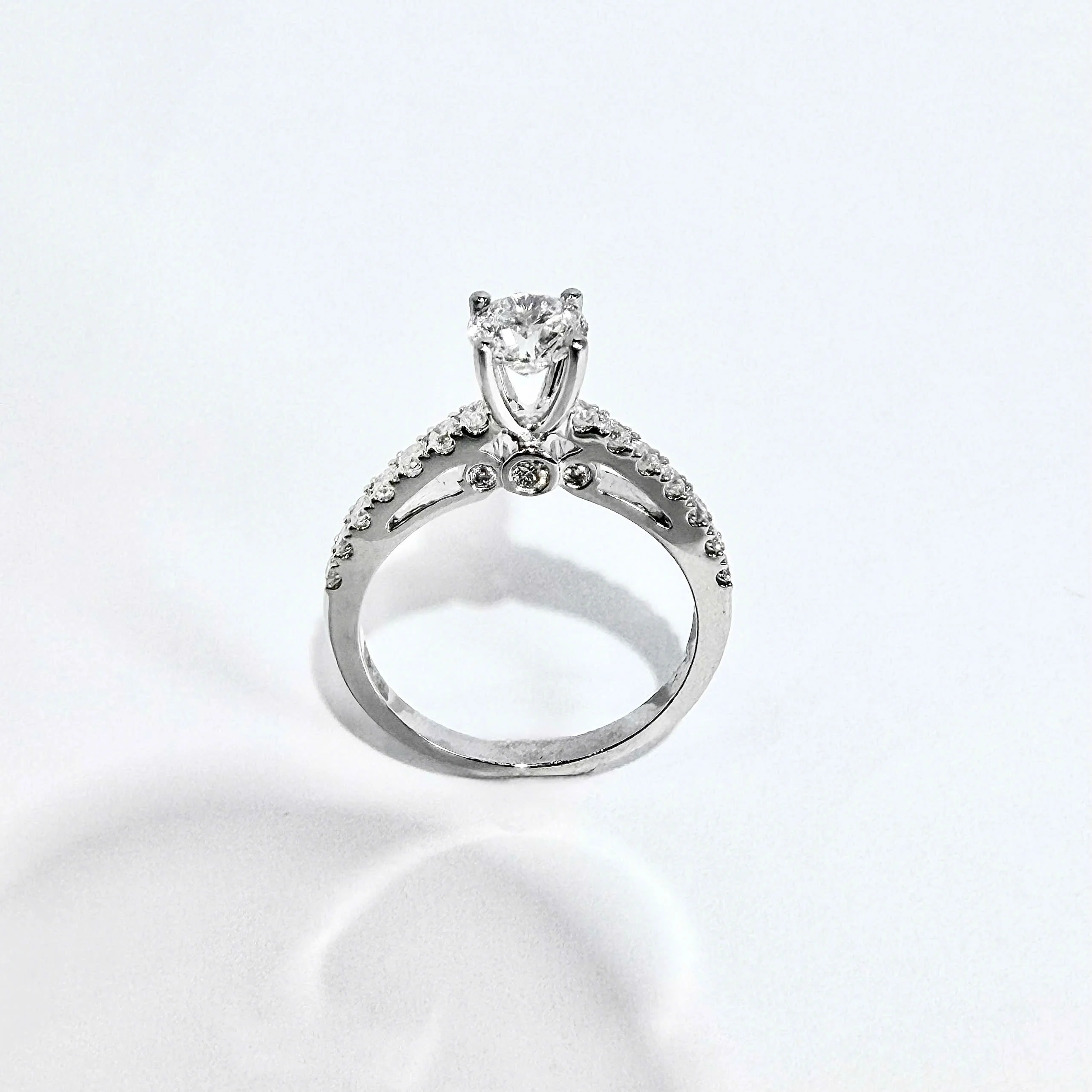 Nhẫn nữ kim cương NNU-117