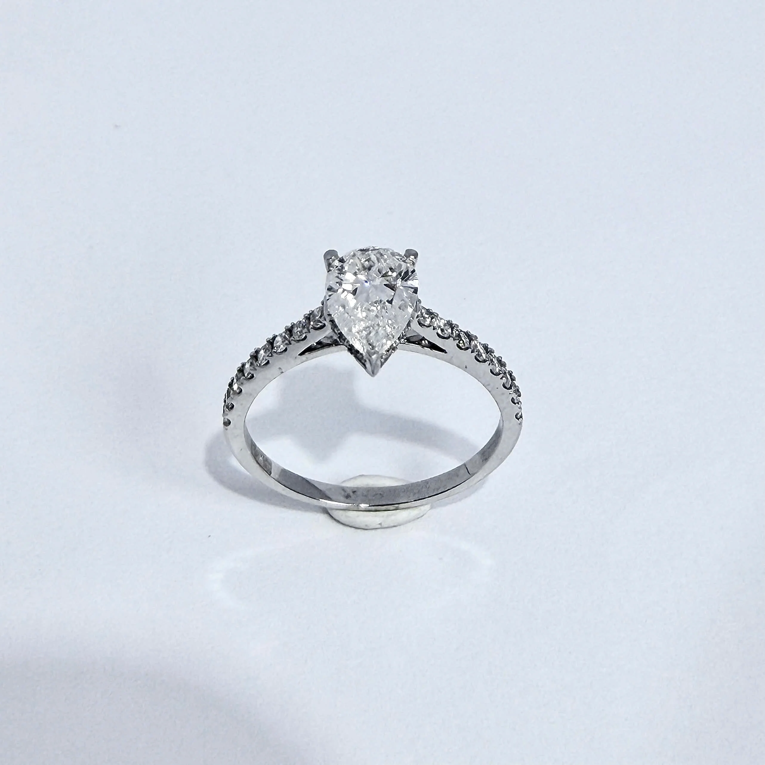 Nhẫn nữ kim cương NNU-404