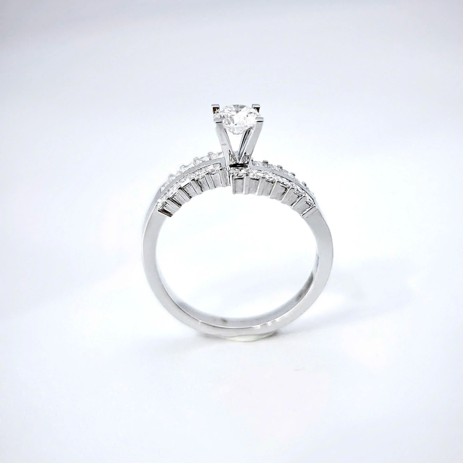 Nhẫn nữ kim cương NNU-408